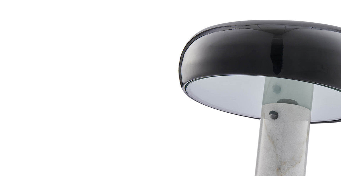 Snoopy Table Lamp Black
