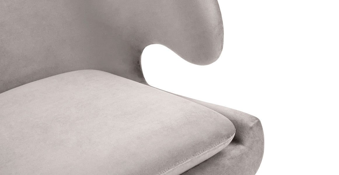 Finn Juhl Pelican Chair  - Natural Ash Legs